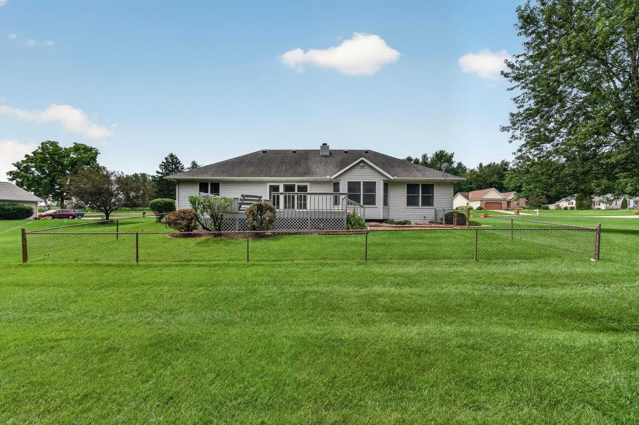 24047 Villa Court Elkhart IN 46517