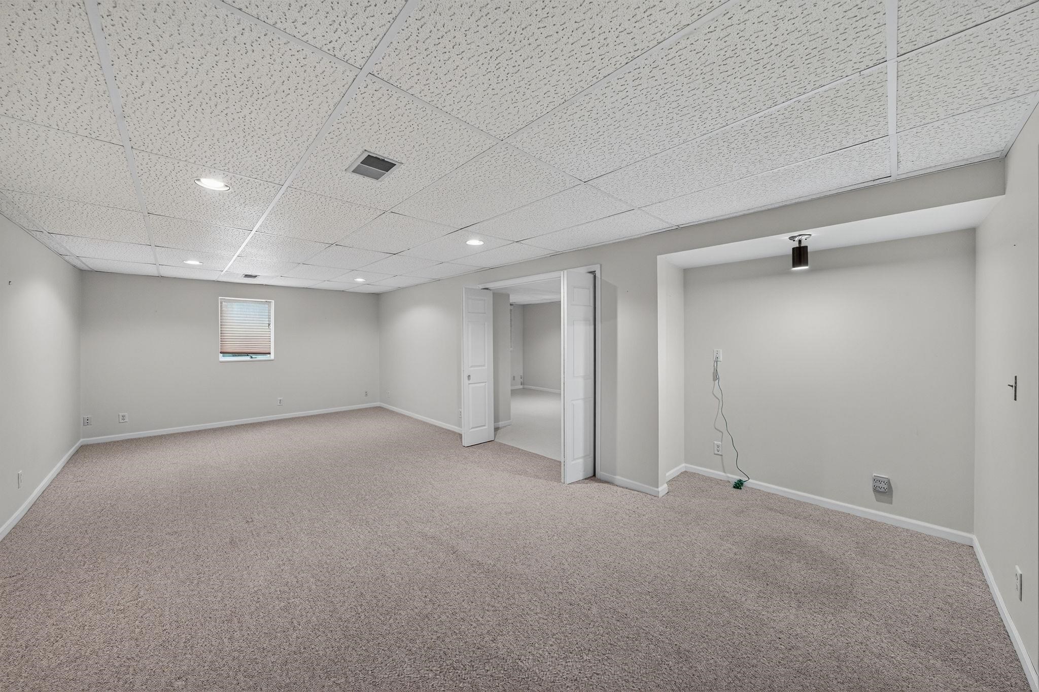 24047 Villa Court Elkhart IN 46517