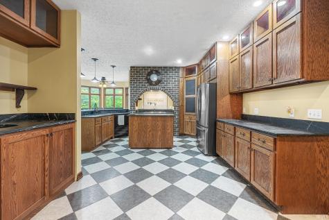 3084 S State Road 257 Highway Velpen IN 47590