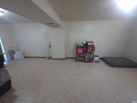 5900 Whitethorne Drive Evansville IN 47710