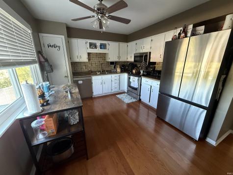 5900 Whitethorne Drive Evansville IN 47710