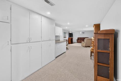 2795 N Williamson Drive Warsaw IN 46580