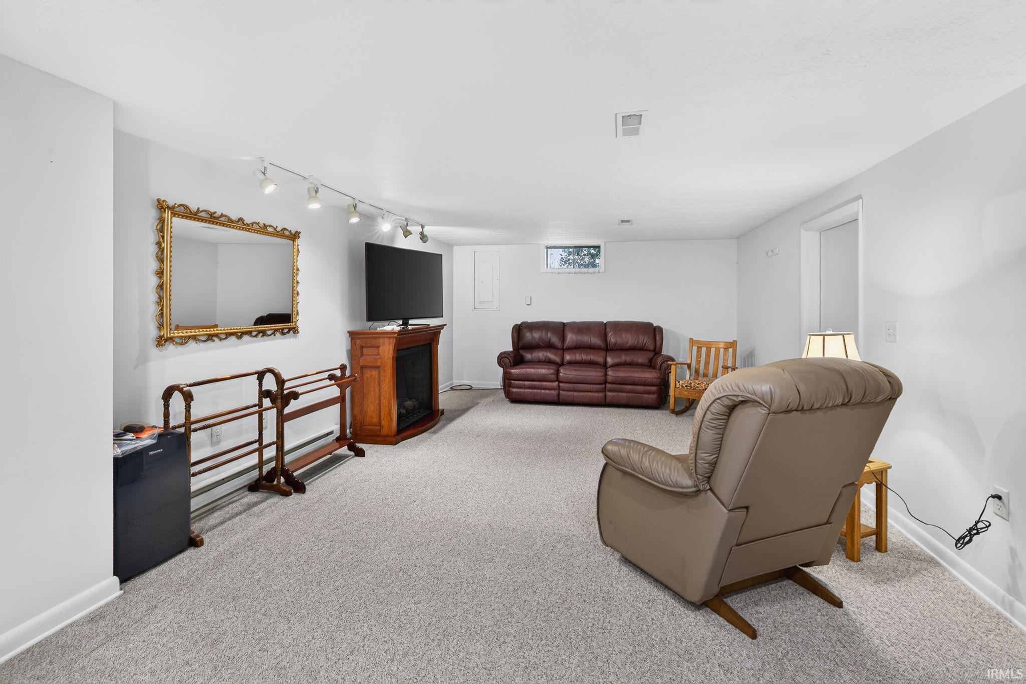 2795 N Williamson Drive Warsaw IN 46580