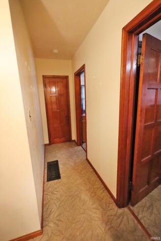 2027 Vogel Road Evansville IN 47711