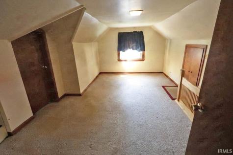 2027 Vogel Road Evansville IN 47711