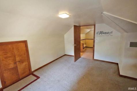 2027 Vogel Road Evansville IN 47711