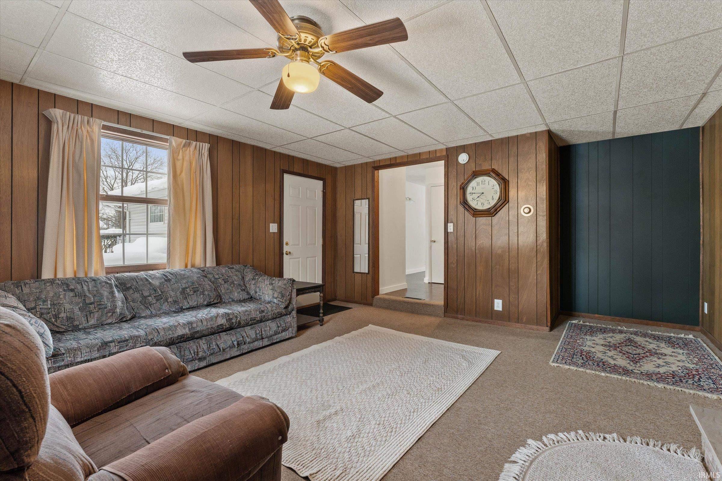1225 Manchester Drive South Bend IN 46615