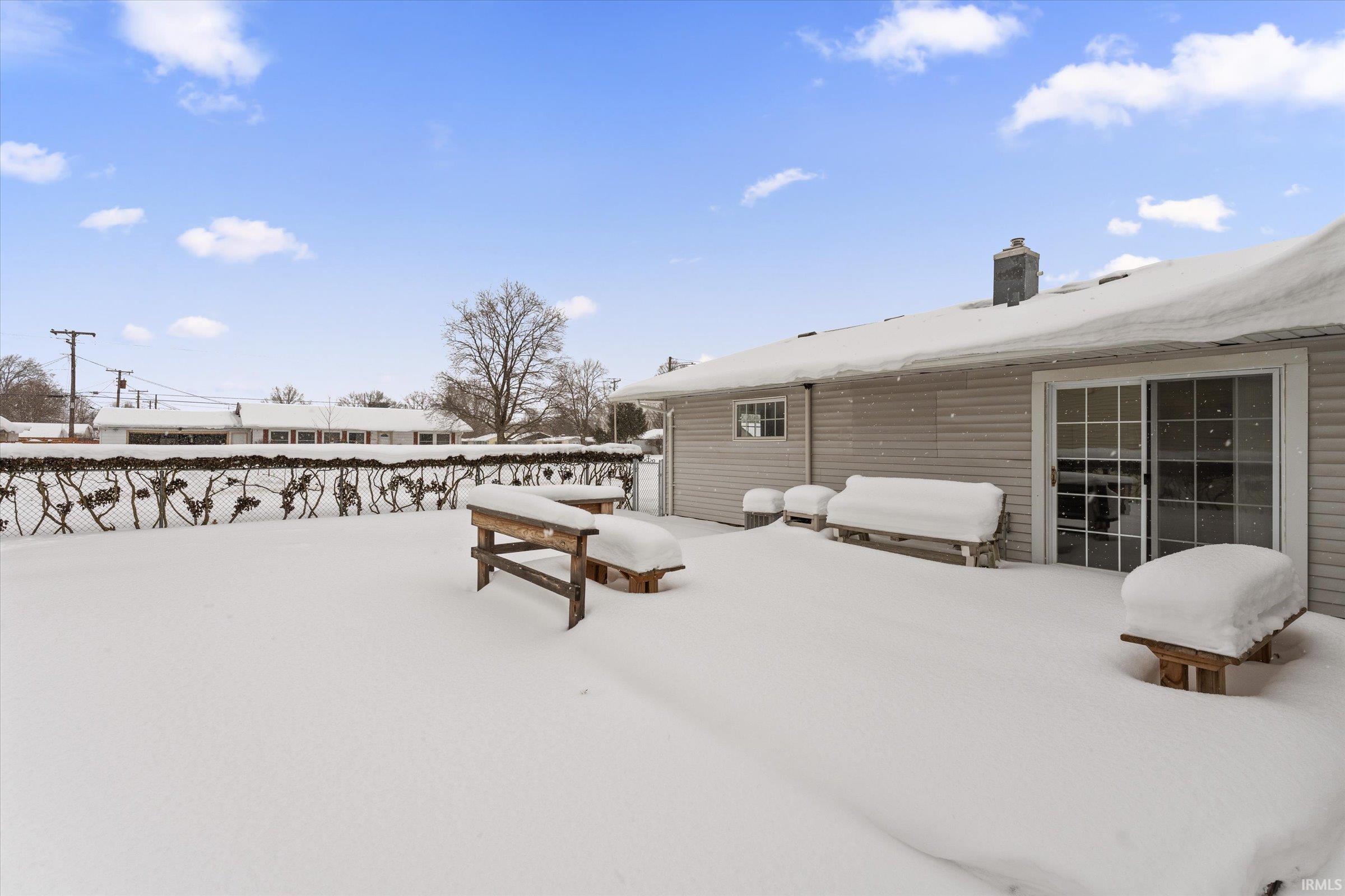 1225 Manchester Drive South Bend IN 46615