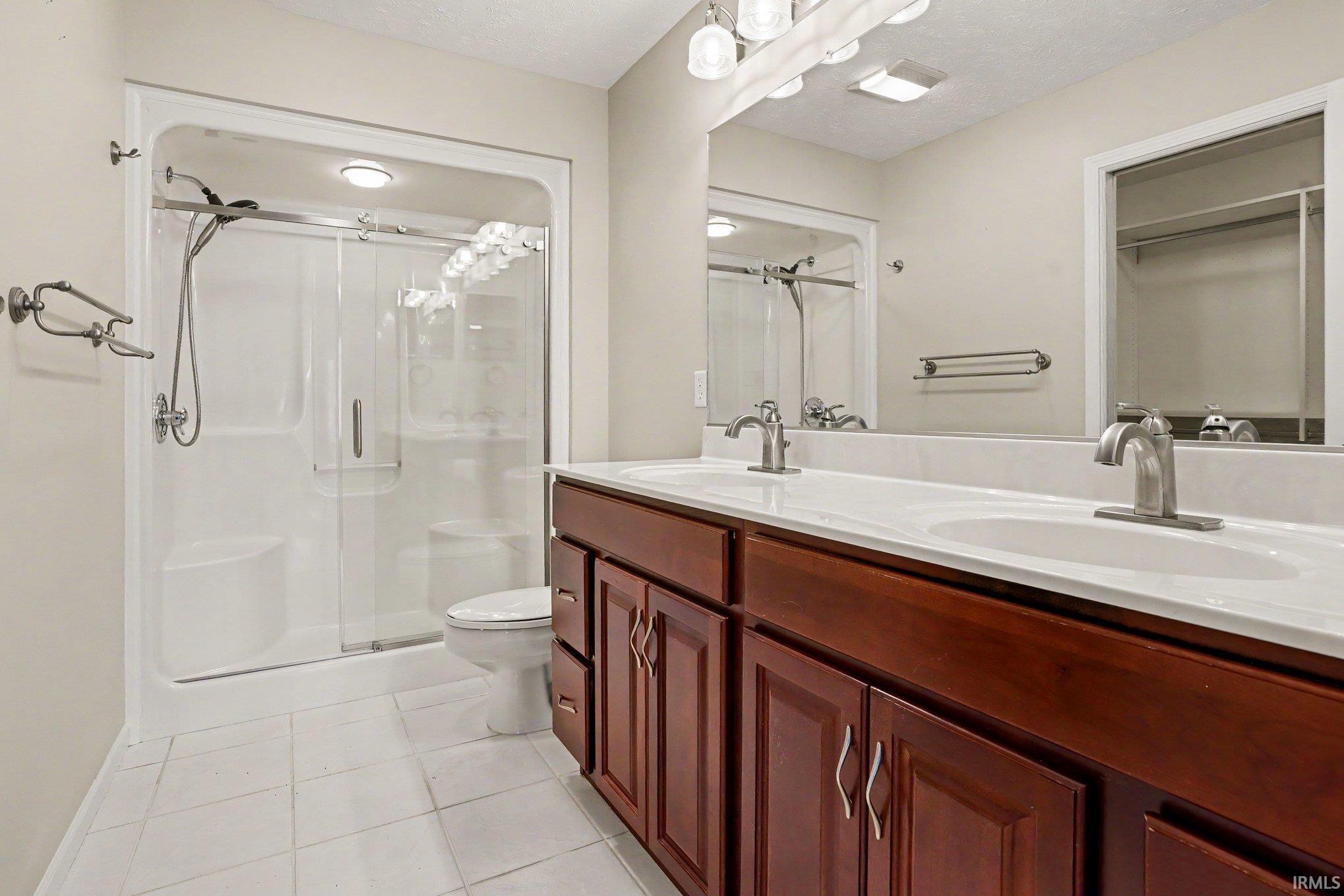 3972 Doral Lane Elkhart IN 46517