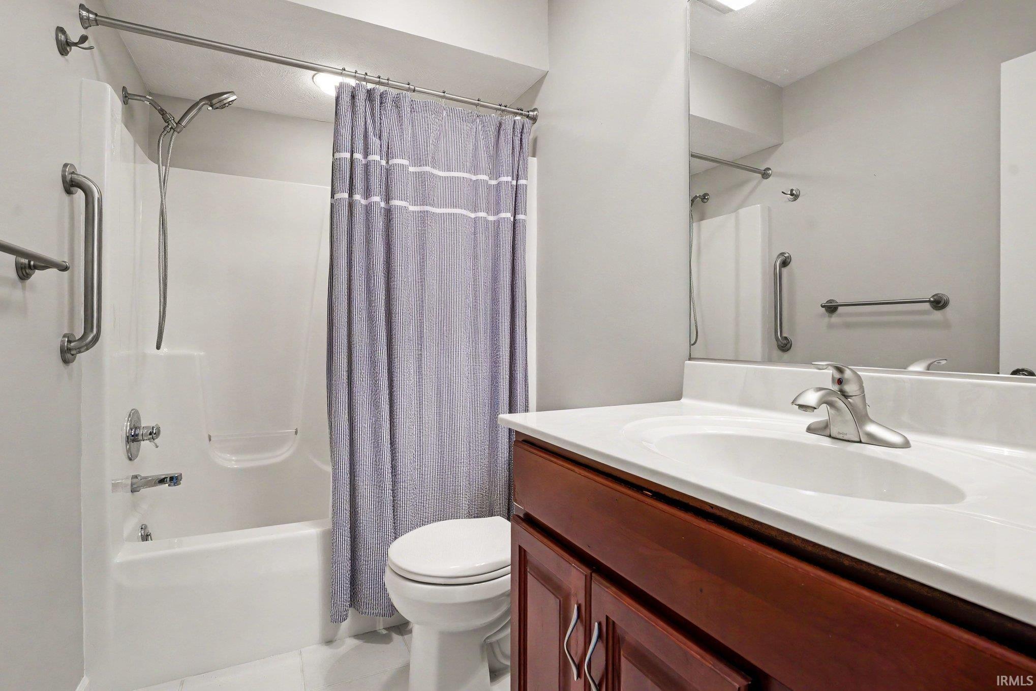 3972 Doral Lane Elkhart IN 46517