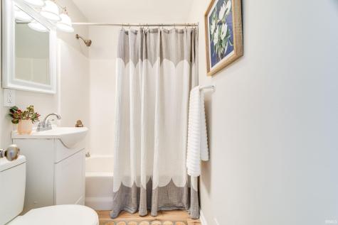 4606 Meadow Lane South Bend IN 46619