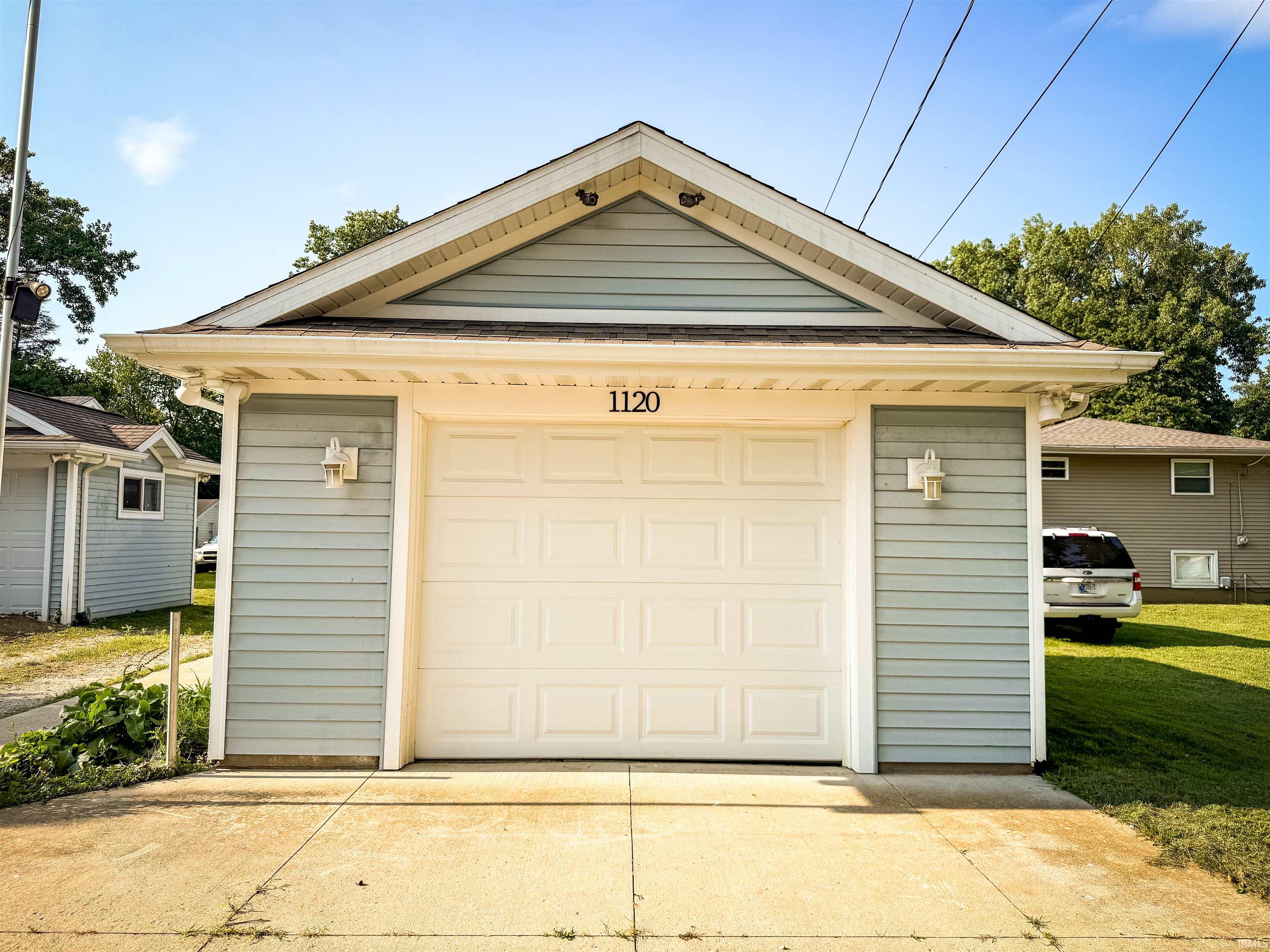 1120 W Rose Street South Bend IN 46616