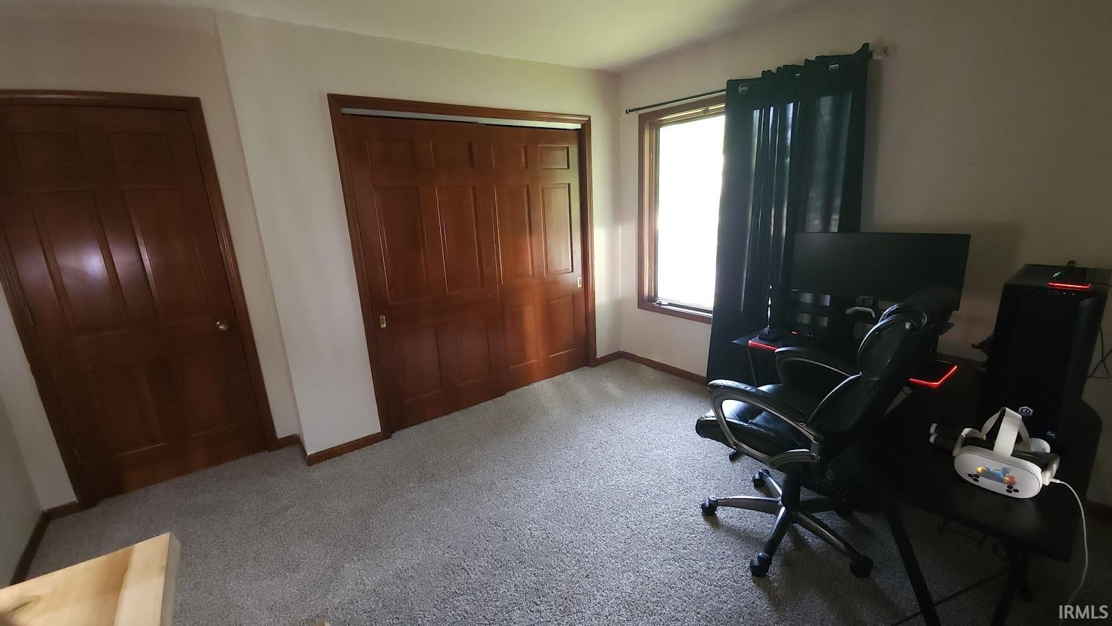 55828 Nursery Avenue Mishawaka IN 46545