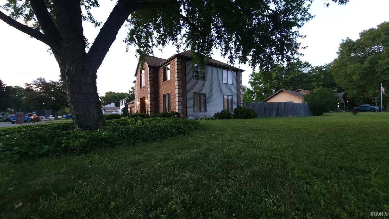 55828 Nursery Avenue Mishawaka IN 46545