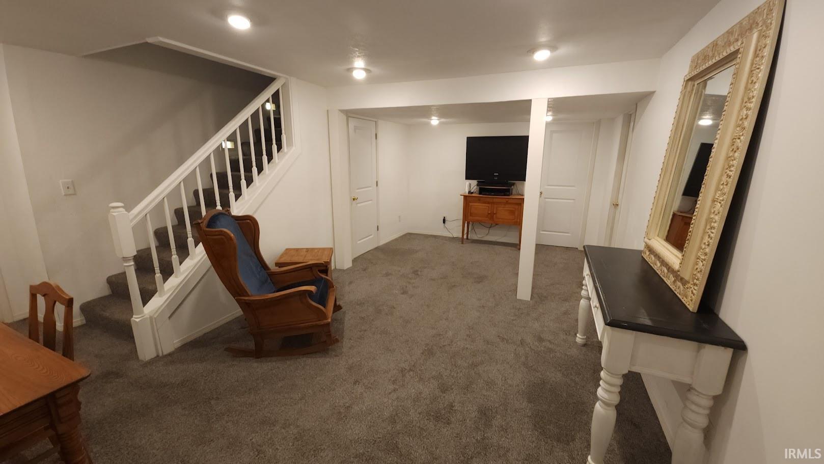 55828 Nursery Avenue Mishawaka IN 46545