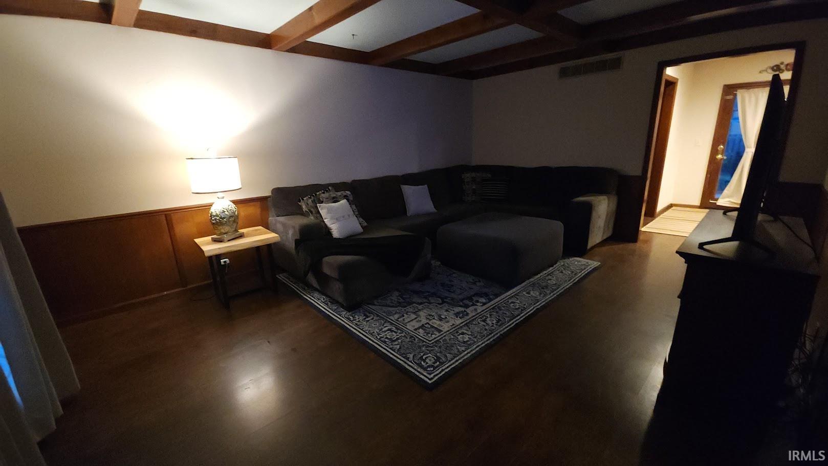 55828 Nursery Avenue Mishawaka IN 46545