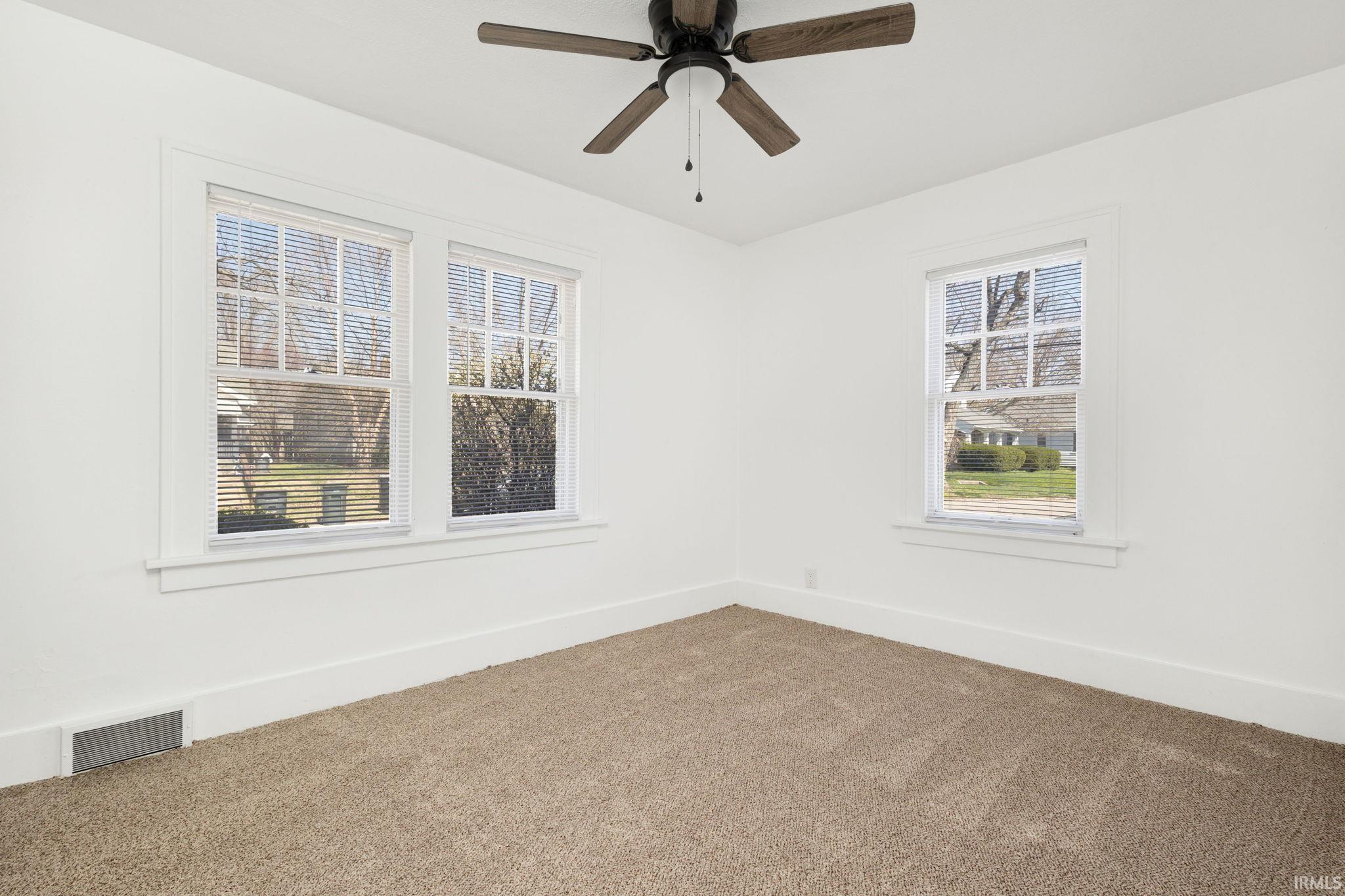 1202 S Twyckenham Drive South Bend IN 46615