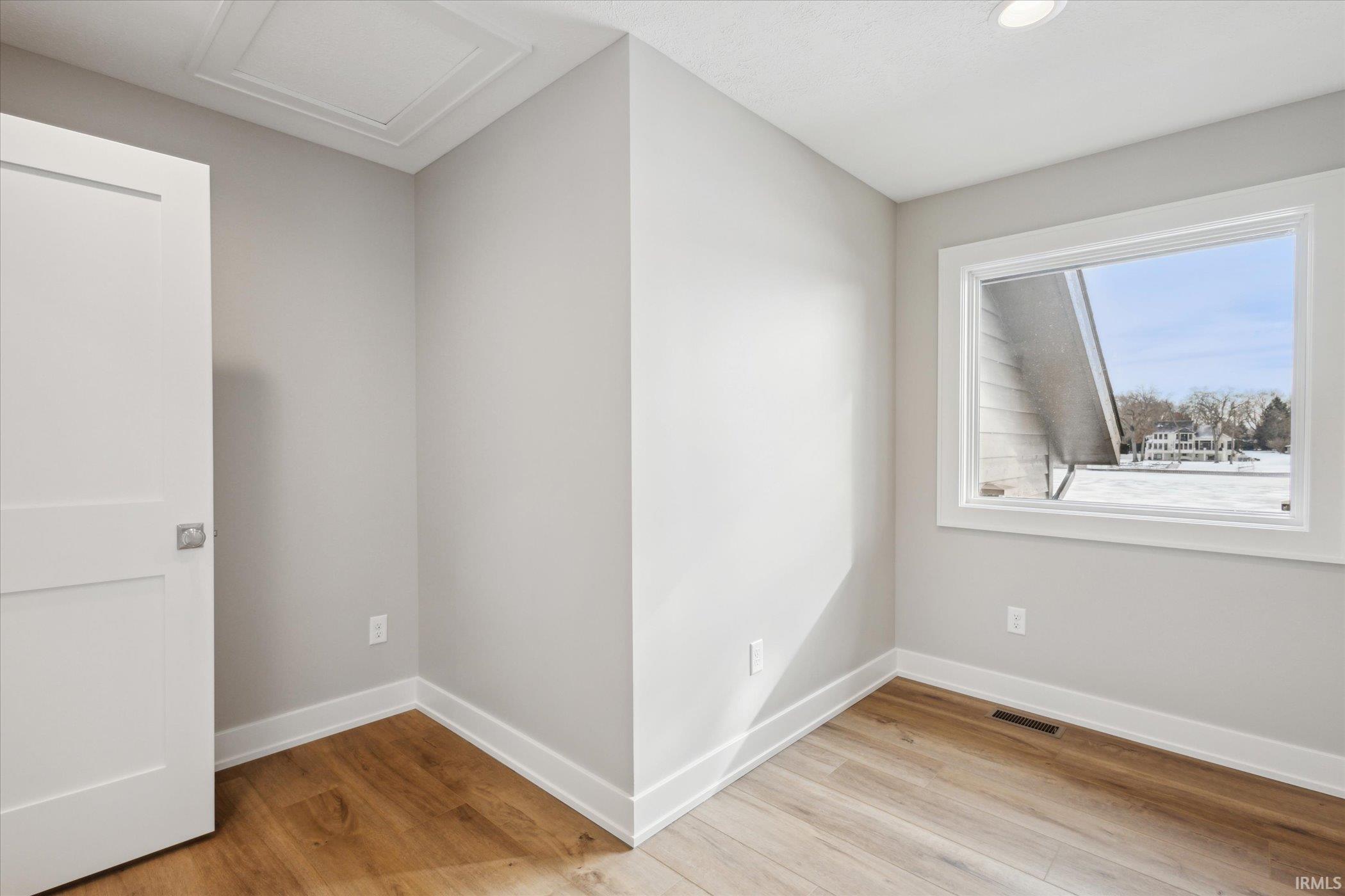 22694 Weatherby Lane Elkhart IN 46514