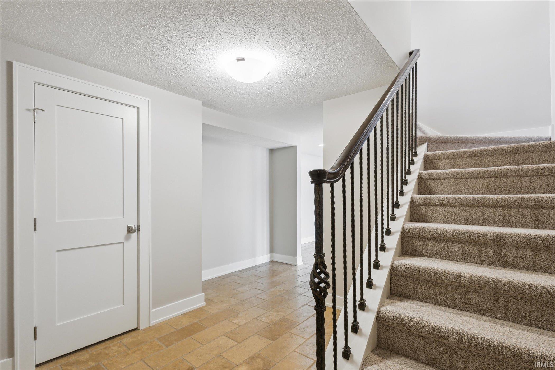 22694 Weatherby Lane Elkhart IN 46514
