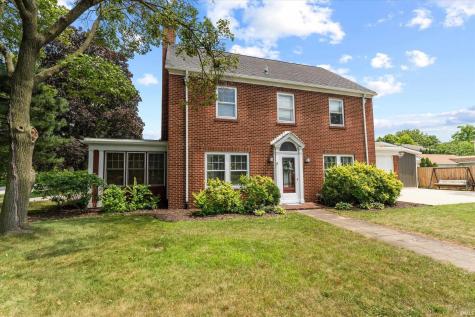1102 E Wayne Street South Bend IN 46615