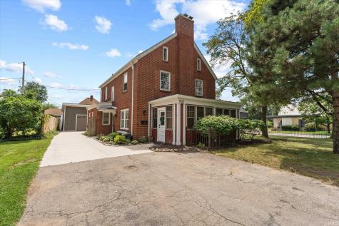 1102 E Wayne Street South Bend IN 46615