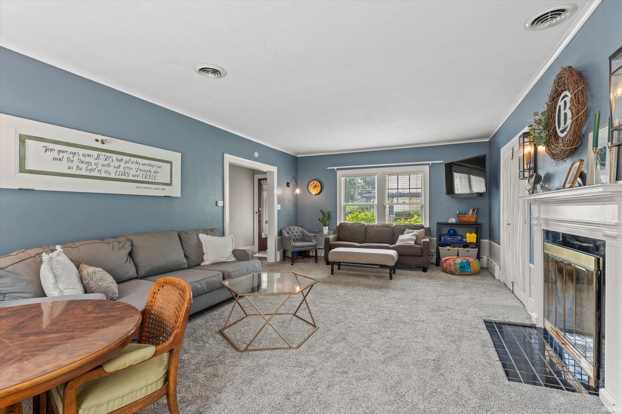1102 E Wayne Street South Bend IN 46615
