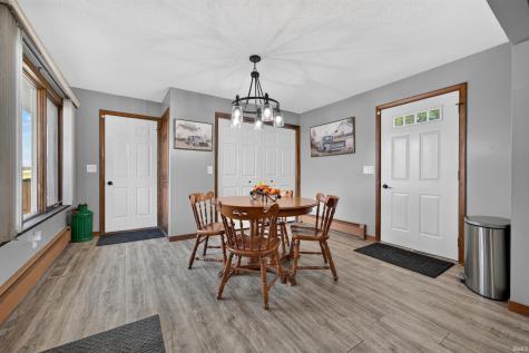 7763 W 650 N Royal Center IN 46978