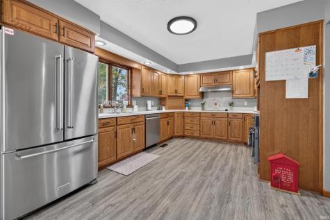 7763 W 650 N Royal Center IN 46978