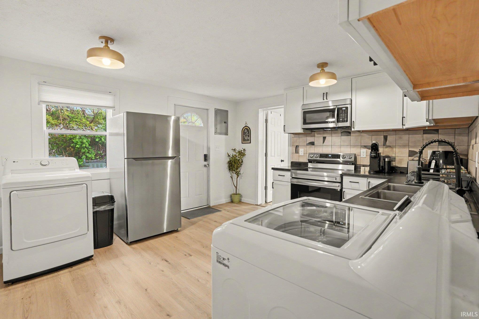 834 Woodcliff Drive South Bend IN 46615