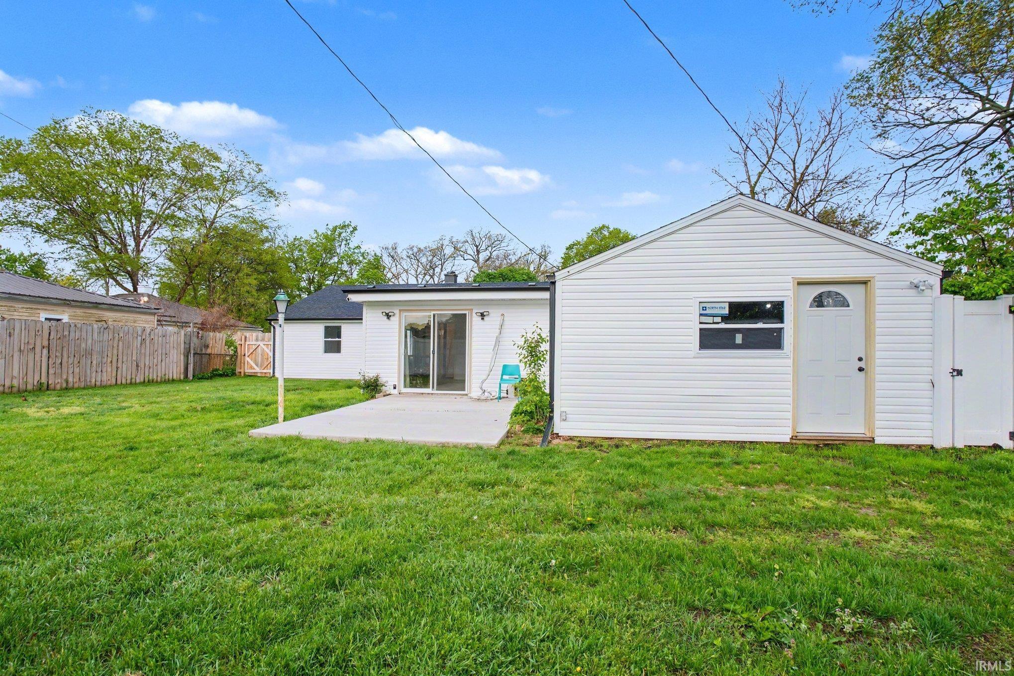 834 Woodcliff Drive South Bend IN 46615