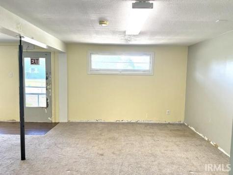1505 E Wabash Avenue Crawfordsville IN 47933