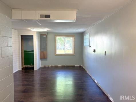 1505 E Wabash Avenue Crawfordsville IN 47933