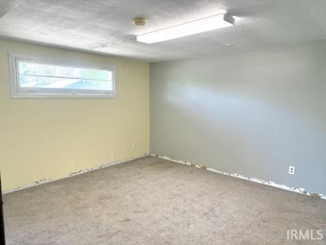 1505 E Wabash Avenue Crawfordsville IN 47933