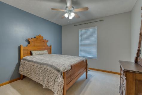 3027 Cascade Drive Evansville IN 47725
