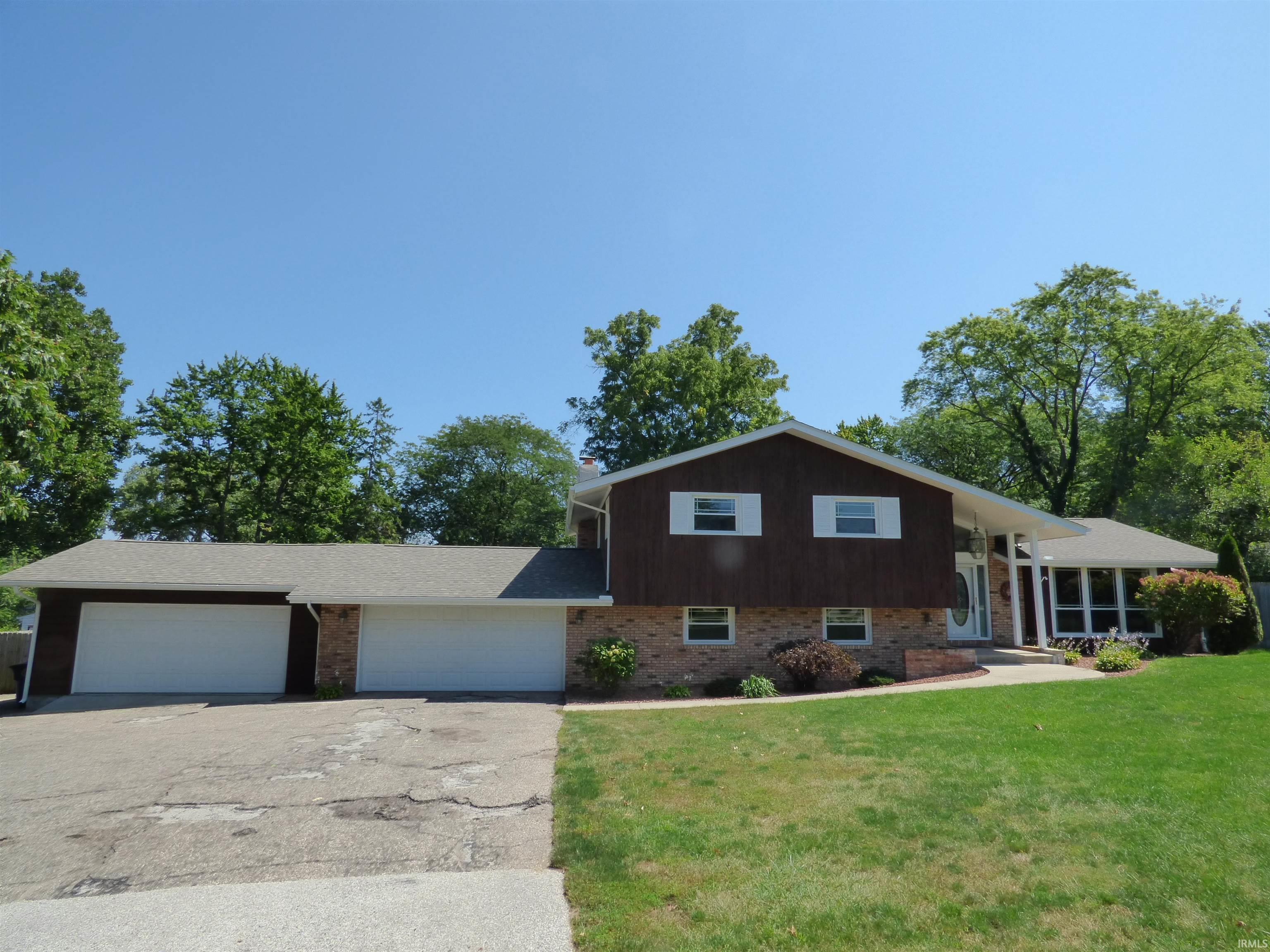 5434 Miami Street South Bend IN 46614