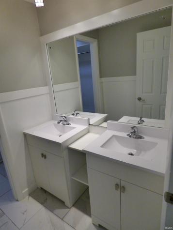 5434 Miami Street South Bend IN 46614