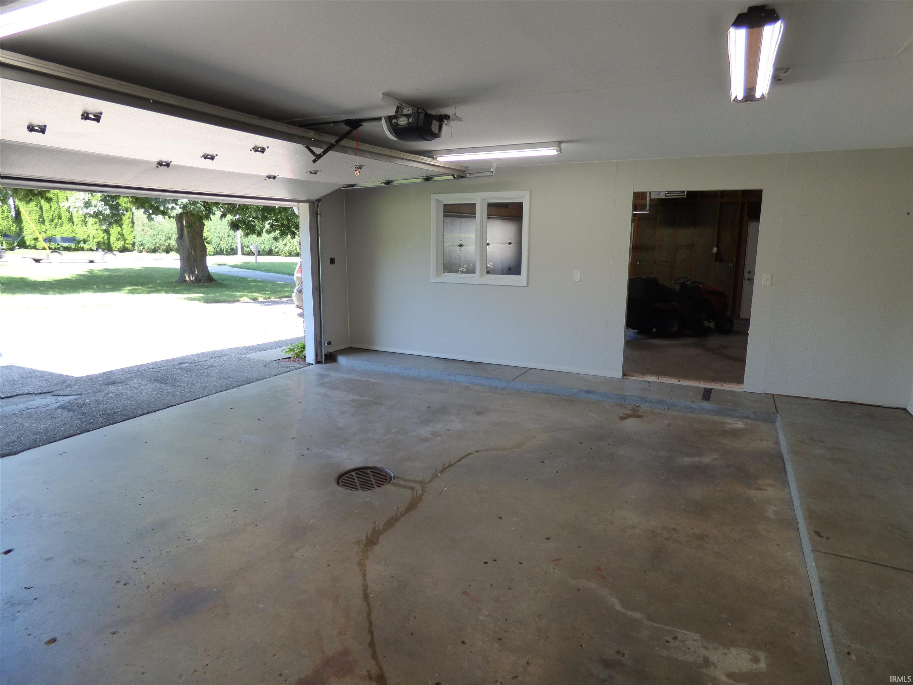 5434 Miami Street South Bend IN 46614
