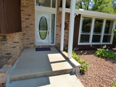5434 Miami Street South Bend IN 46614