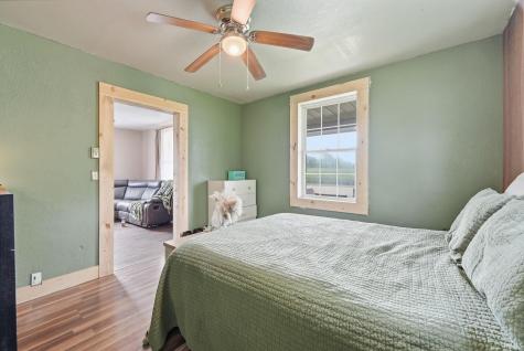 2137 W 1000 S Road Keystone IN 46759