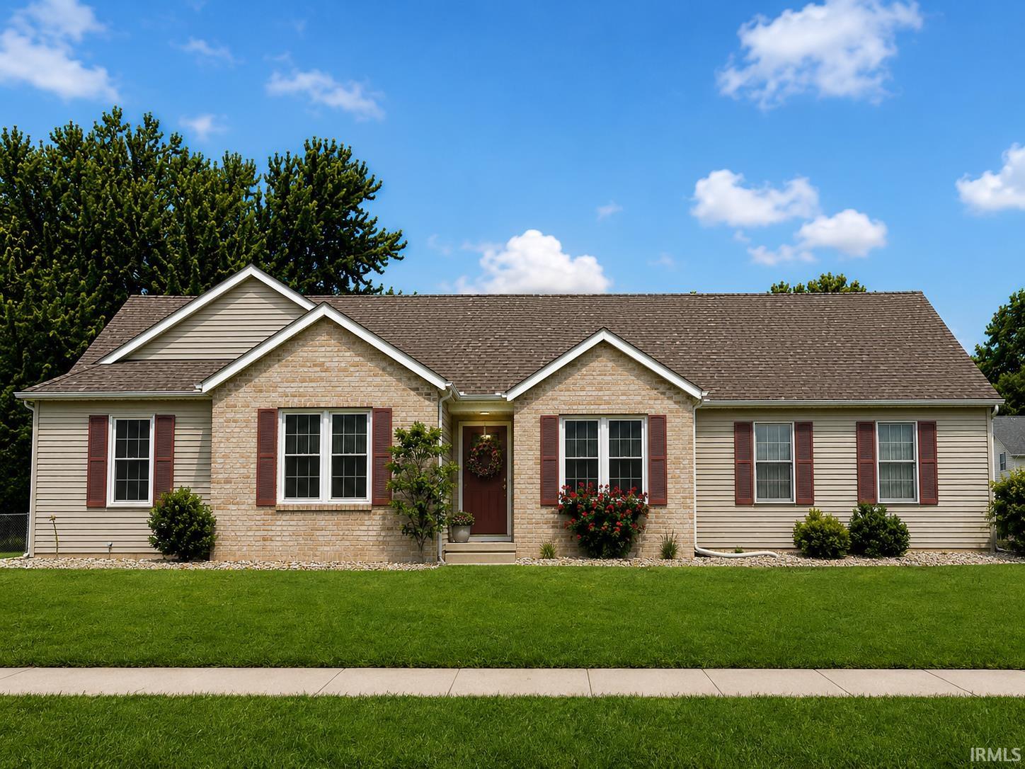 11692 Parke County Circle Granger IN 46530