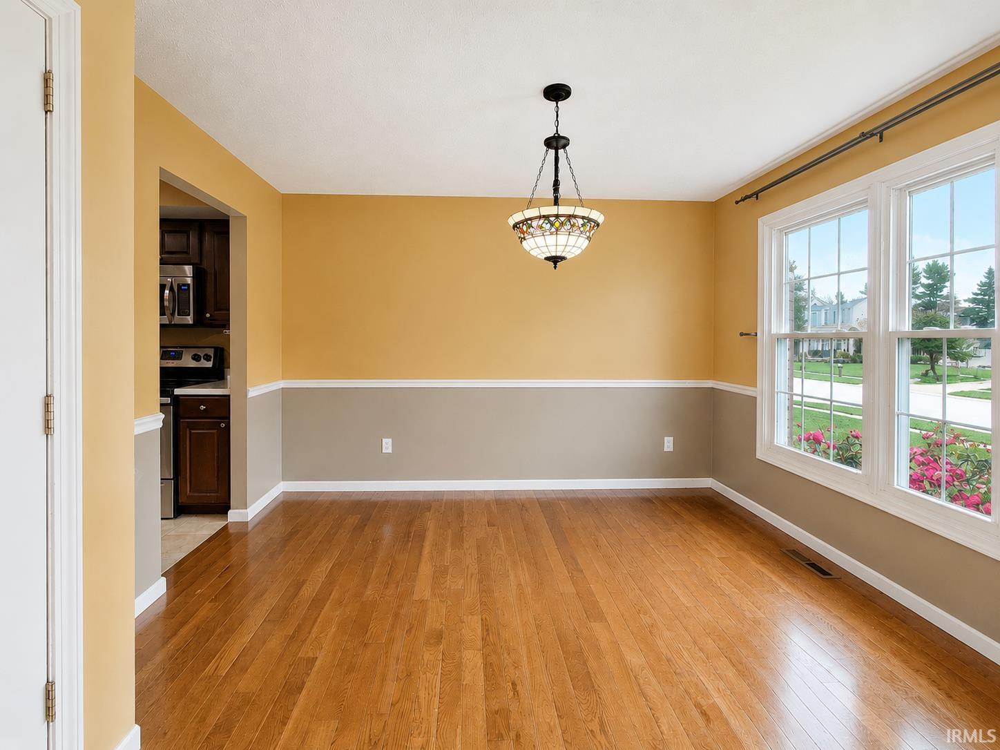 11692 Parke County Circle Granger IN 46530