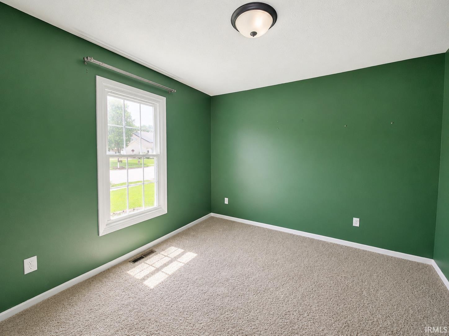 11692 Parke County Circle Granger IN 46530