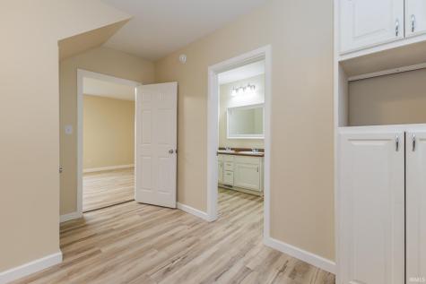 1400 E Russey Muncie IN 47302
