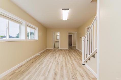 1400 E Russey Muncie IN 47302