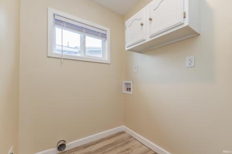 1400 E Russey Muncie IN 47302