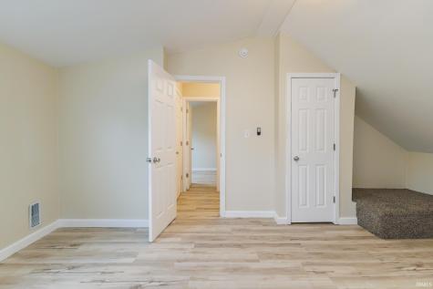 1400 E Russey Muncie IN 47302