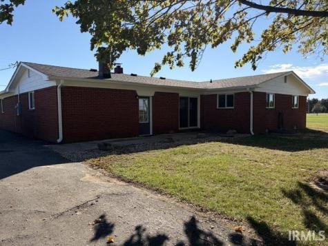 2815 N County Road 50 E New Castle IN 47362