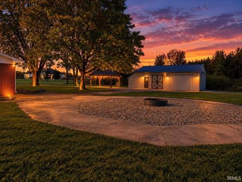 2815 N County Road 50 E New Castle IN 47362