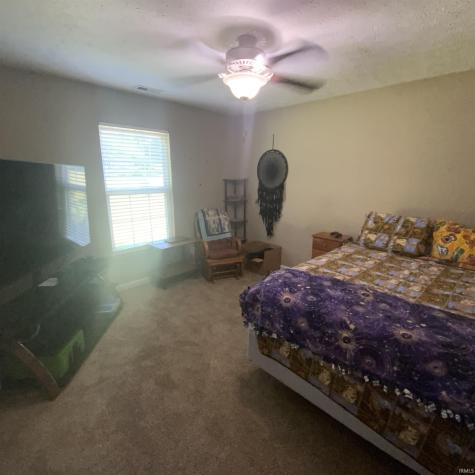 6243 S 700 W West Point IN 47992