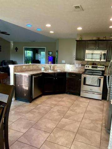 6243 S 700 W West Point IN 47992